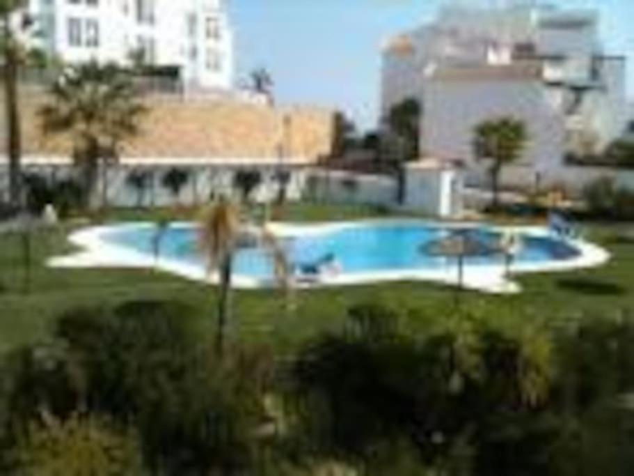 Apartamento Atico Buganvillas San Luis de Sabinillas Eksteriør bilde